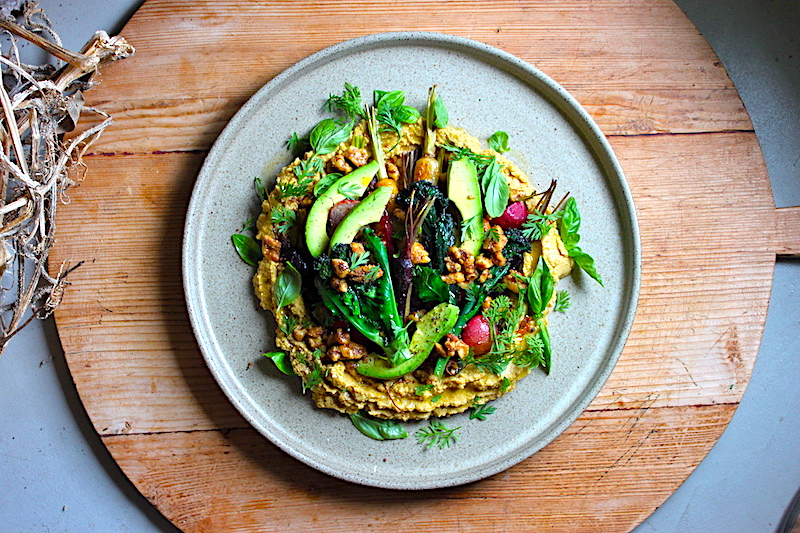 PUMPKIN & AVOCADO HUMMUS